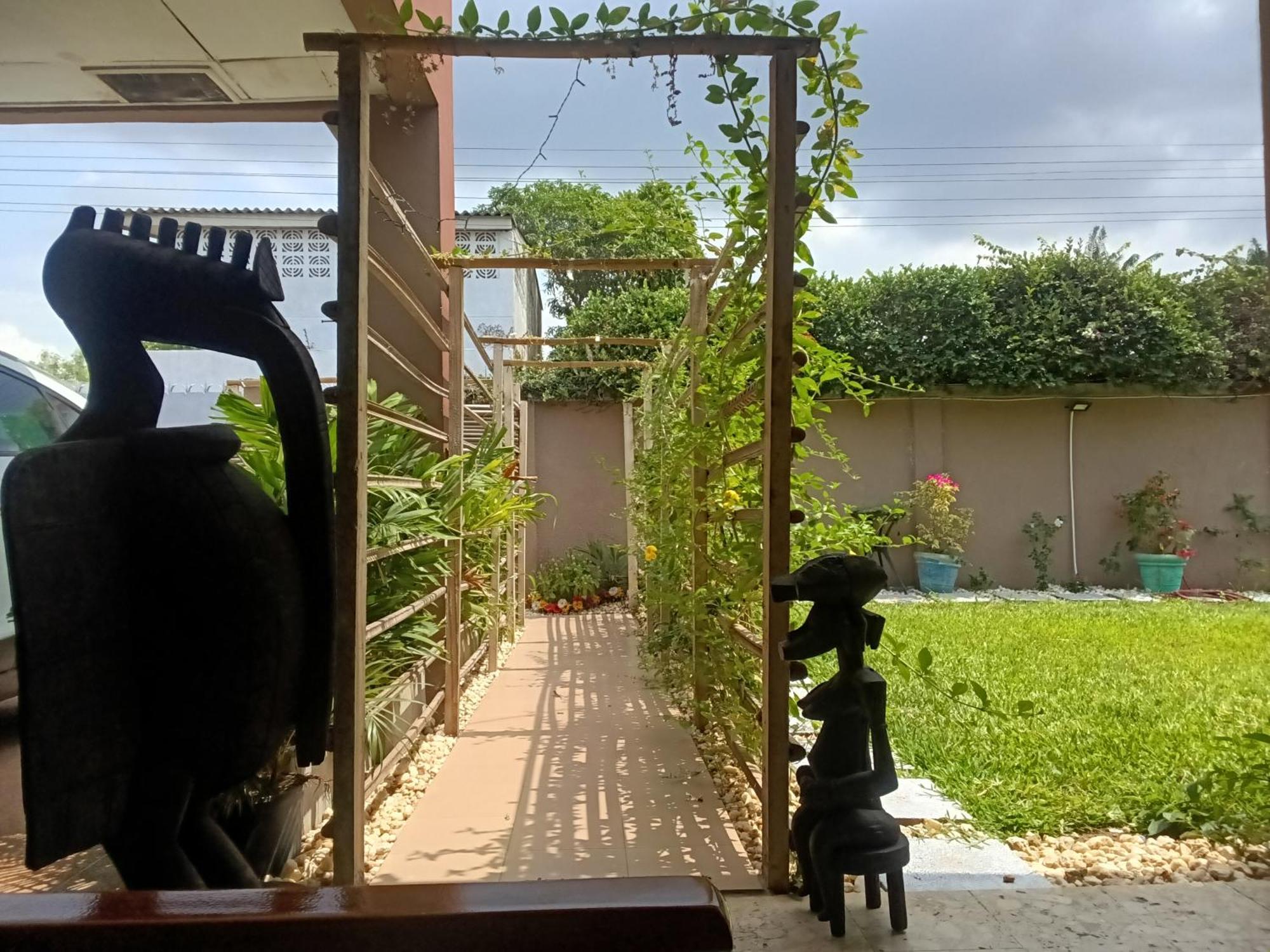 Maison Katia Abidjan Exterior foto